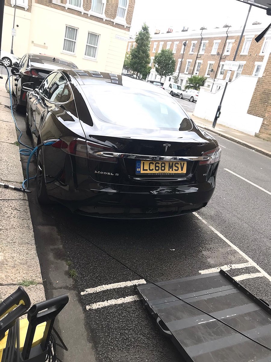 Mini Valet PLUS in W6