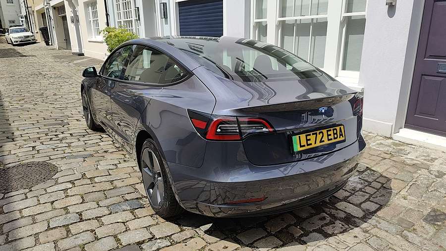 Basic Body Wax in SW1X